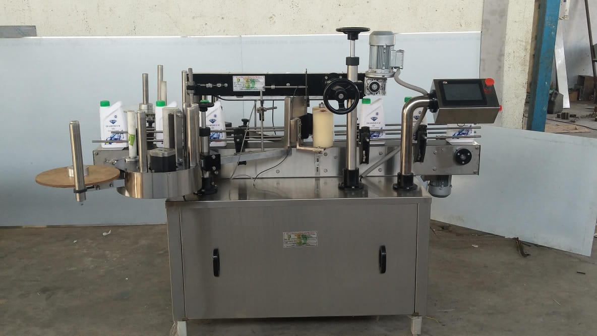 Automatic double side labeling machine
